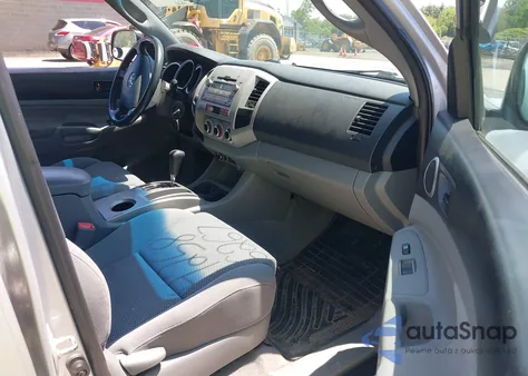 2011 Toyota Tacoma Base V6 из США, поврежденный, VIN 3TMLU4ENXBM068545